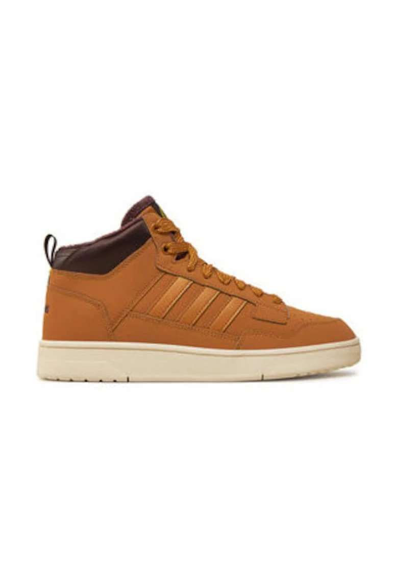 Mid-cut обувки от еко кожа