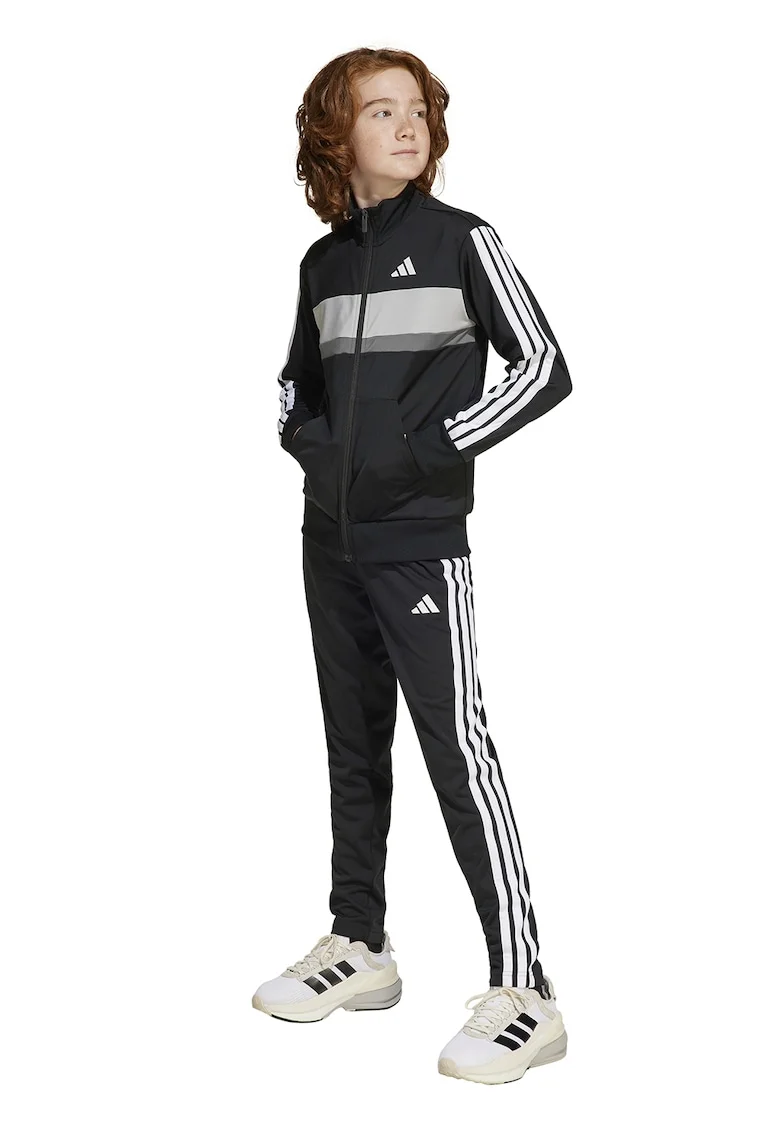 Черен/Сив