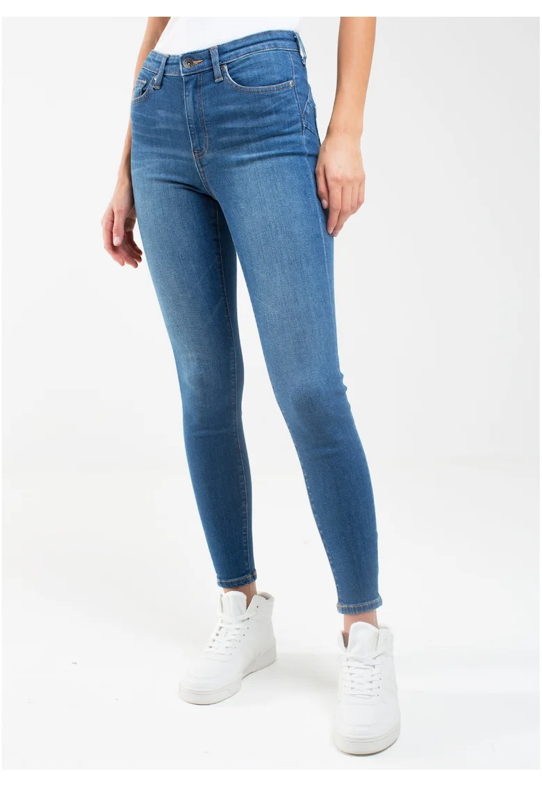 еластан