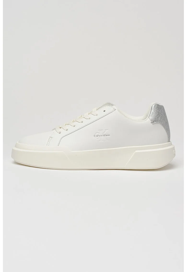 Скосени кожени спортни обувки Cupsole