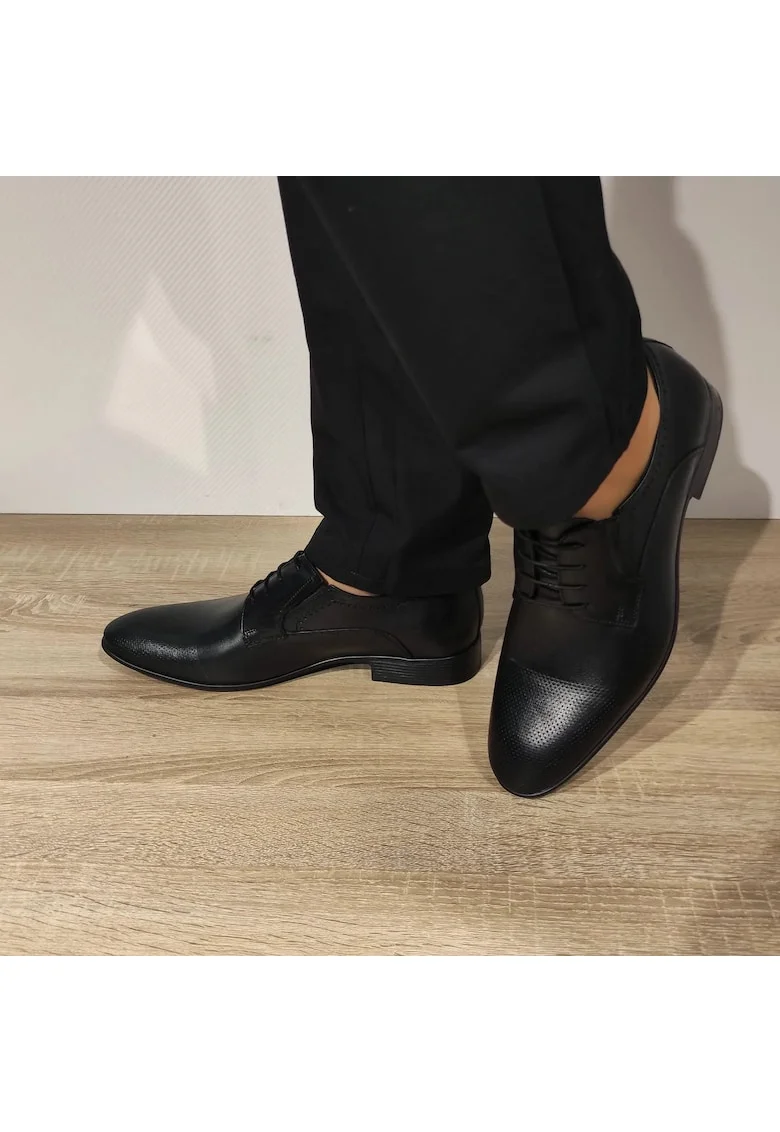 Мъжки елегантни обувки  530Crp Black - черни