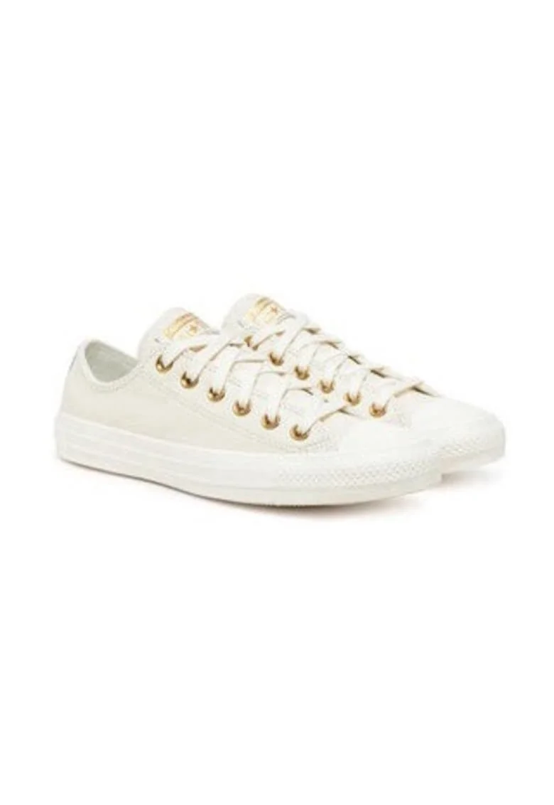 Бежов
