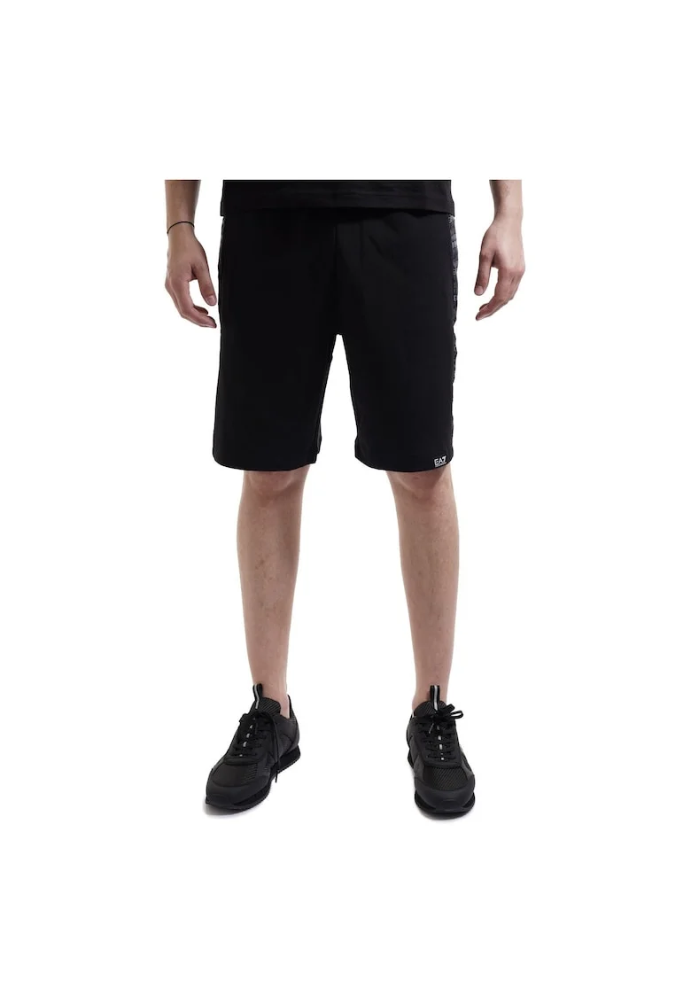 Къси ботуши Emporio Armani  Train Graphic Series M Bermuda 7M000217AF12660UC001