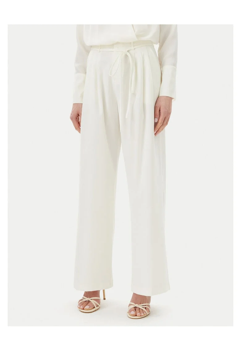 бели