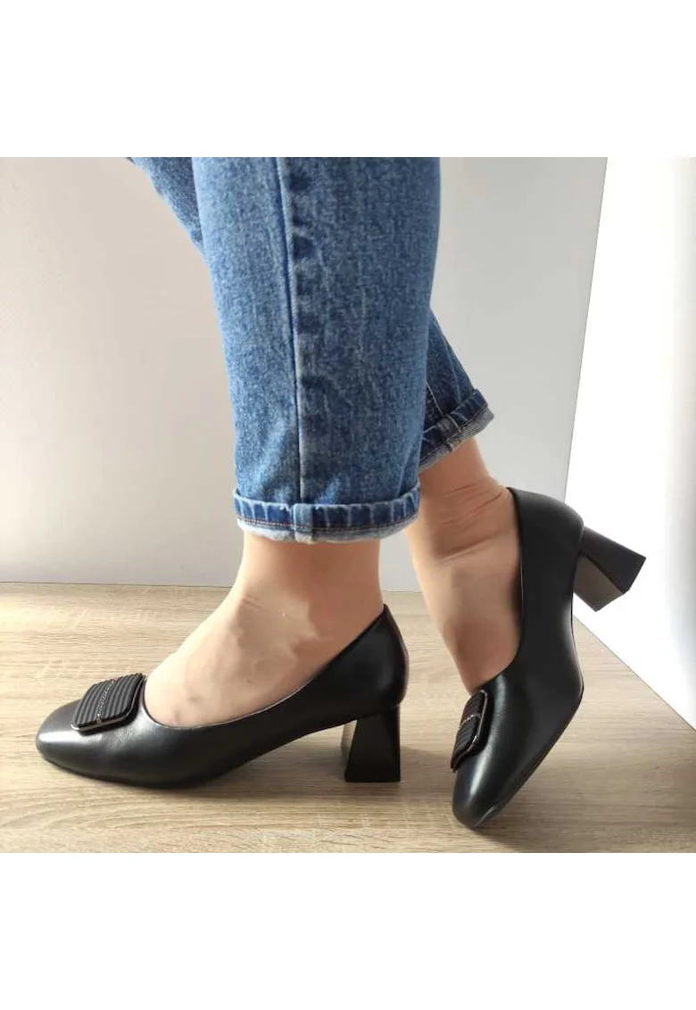Елегантни дамски обувки  Tp2377-2 Black - черни
