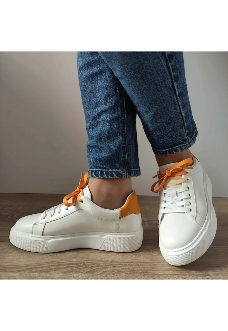Бял/Жълт