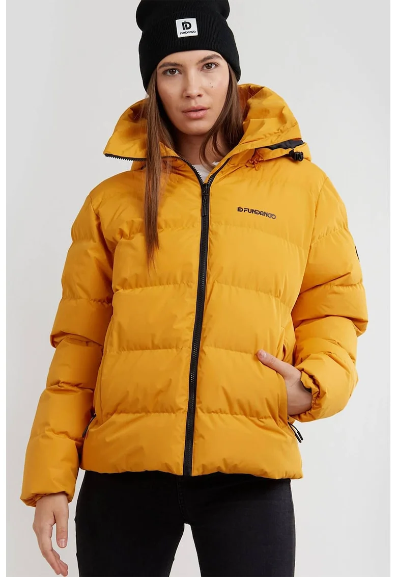 Тъмножълт