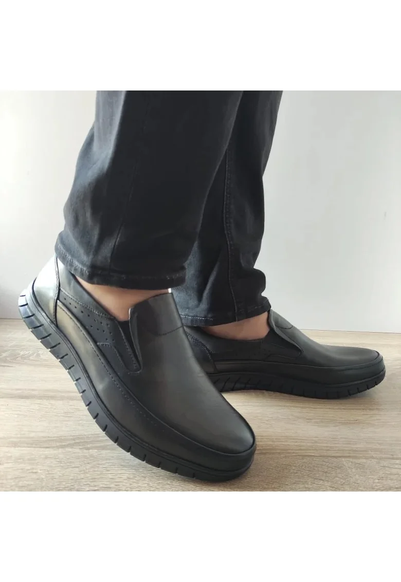 Ежедневни мъжки обувки  B64-9641 Black - Черни
