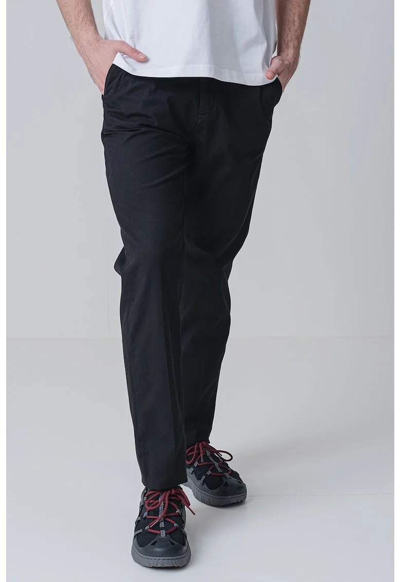 Черен