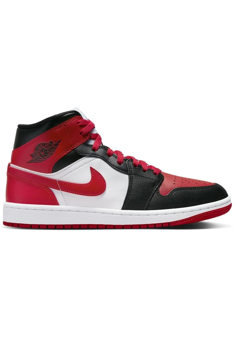 Спортни обувки  Air Jordan 1 Mid 43821