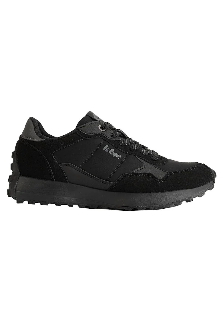 Спортни обувки  LCJ-25-03-3796M - Мъжки