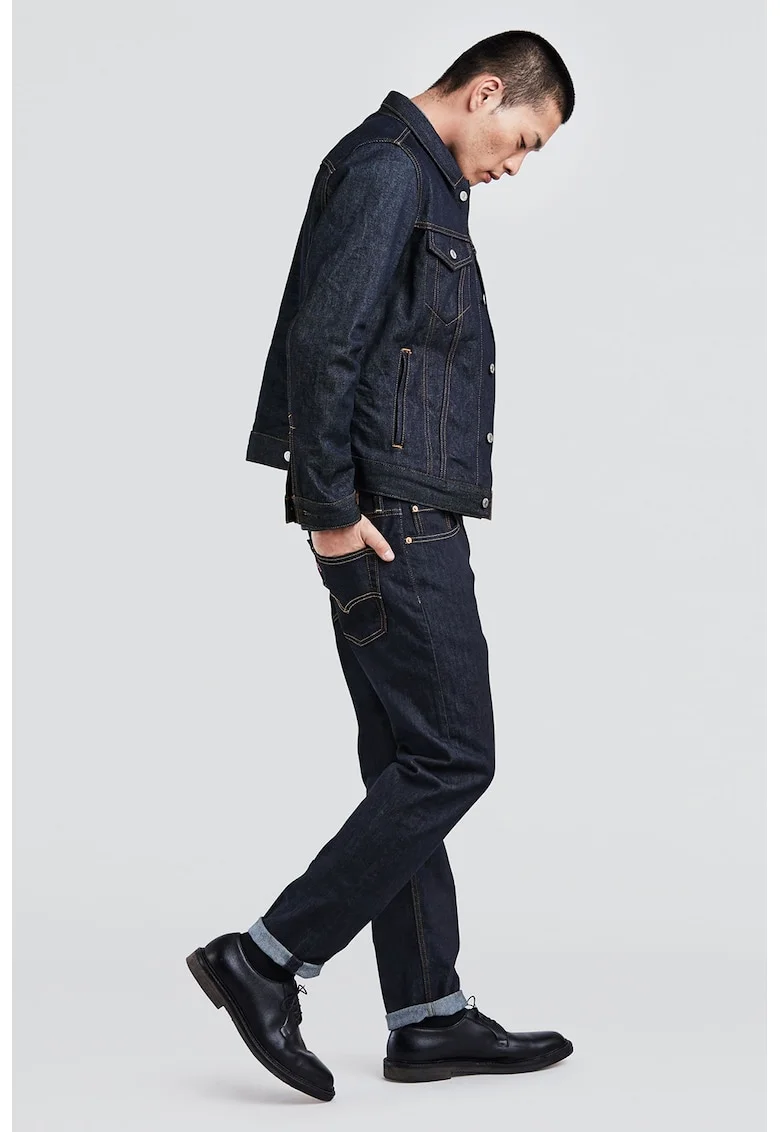Ултрамарин синьо