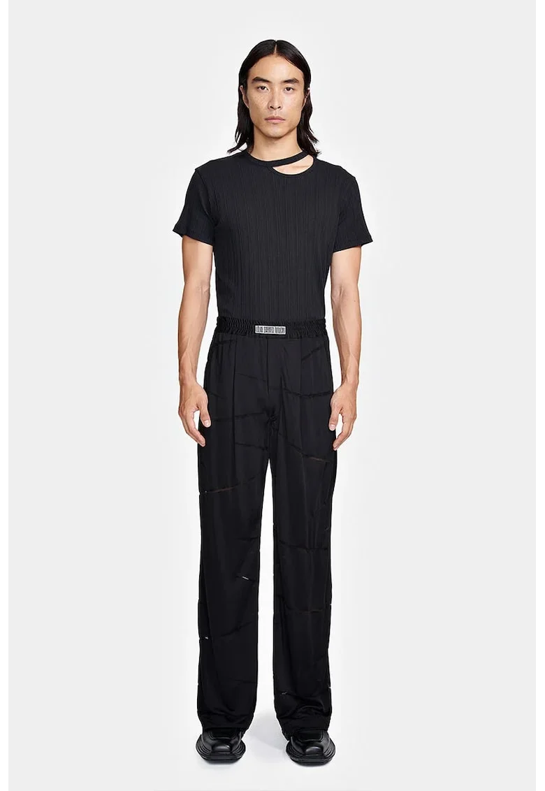 Черен