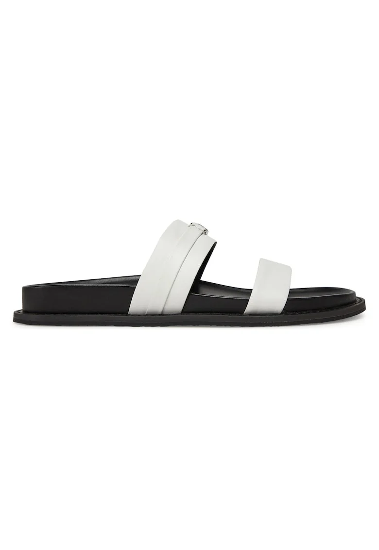 модел Mandy Flat Sandal