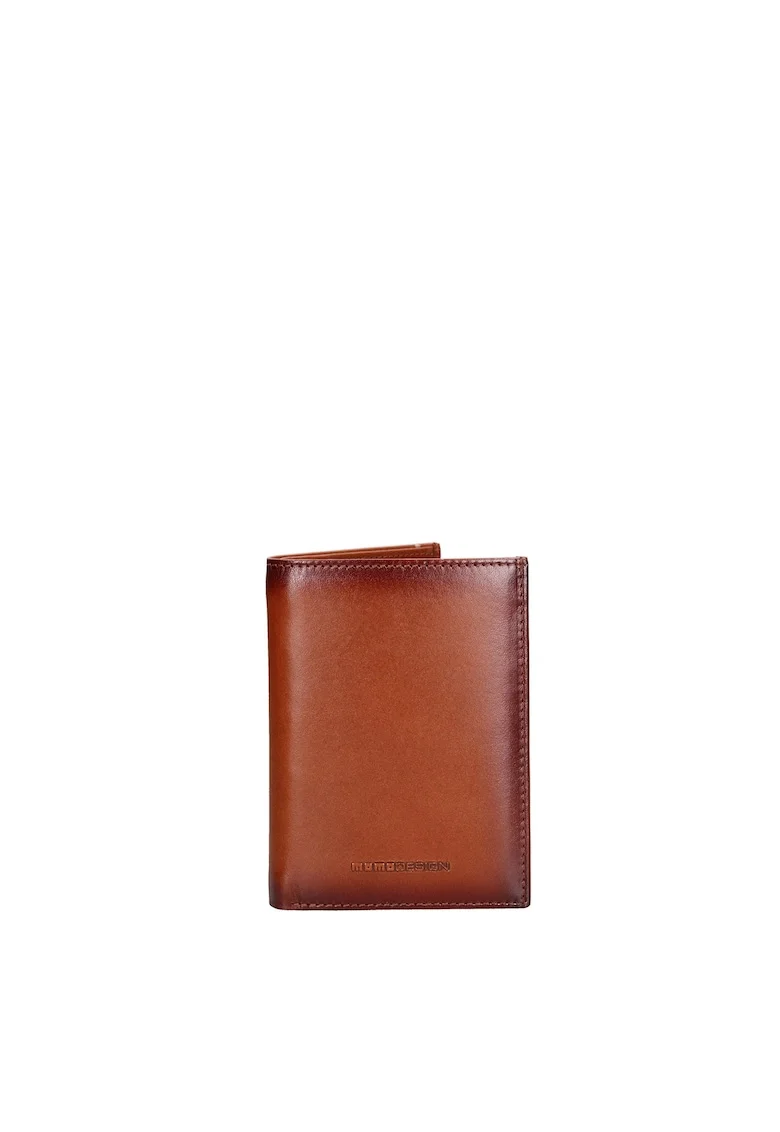 Кафяв