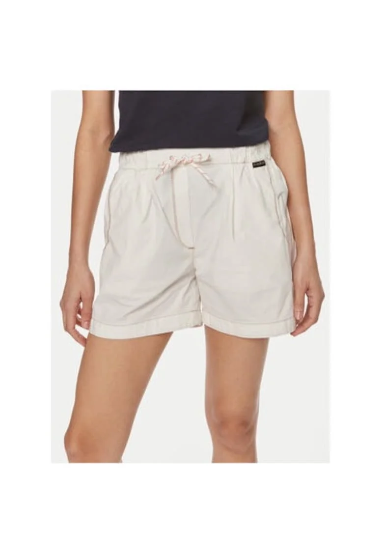 Бежов
