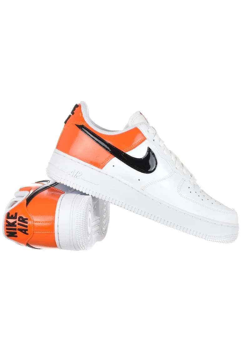 Дамски обувки  W Air Force 1 - бели