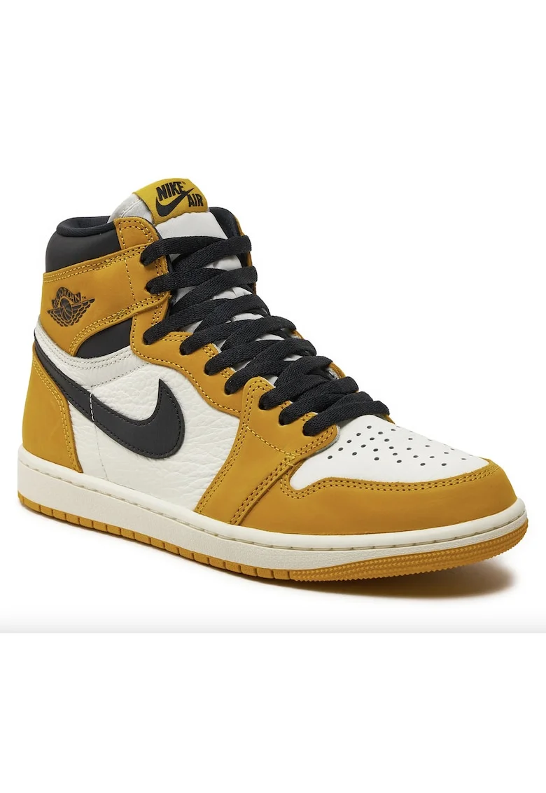 Мъжки спортни обувки Air Jordan 1 Retro High OG - многоцветни - естествена кожа - гумена подметка със система за въздушно омекотяване - модел DZ5485 701  ...
