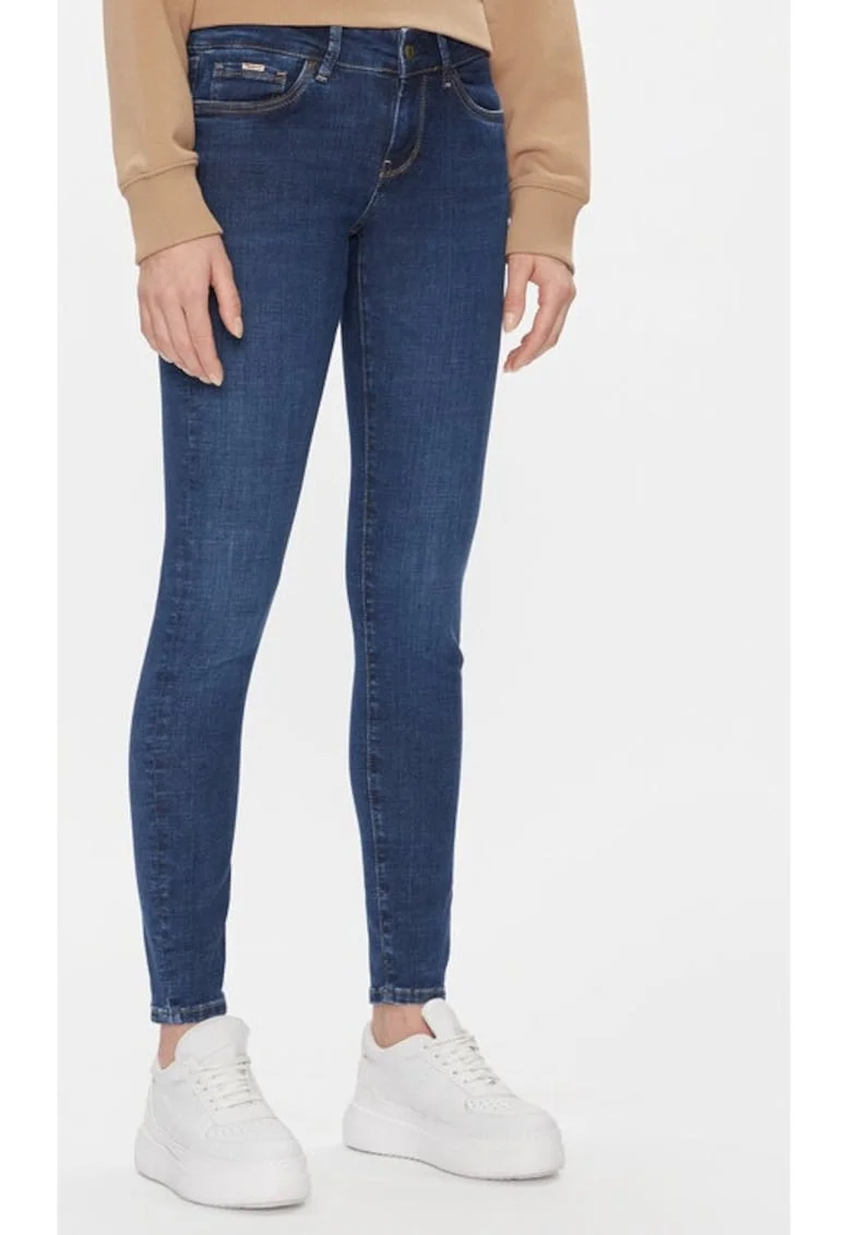 Син