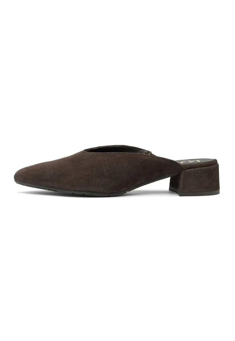 Заострени велурени обувки Mules