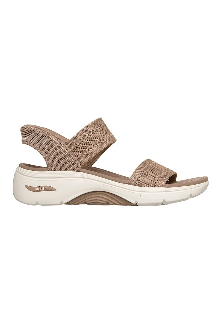 Бежов