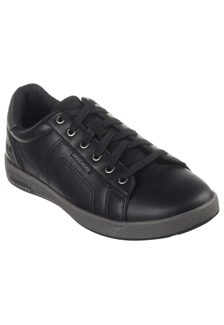 Спортни обувки -  Cavell - Hensley 210946