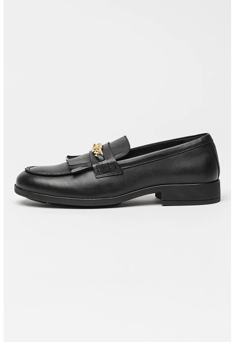 Черен